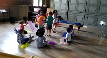 vivaldi danse des foulards